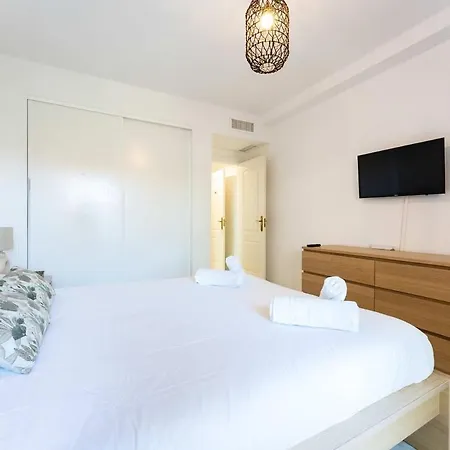 Apartmento En Con Acceso Directo A La Piscina! Apartamento Marbella