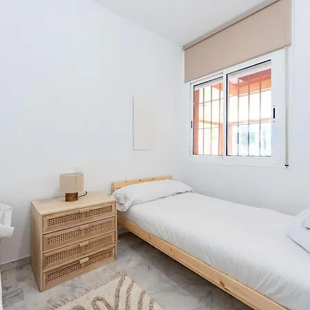 Apartmento En Con Acceso Directo A La Piscina! Apartamento Marbella