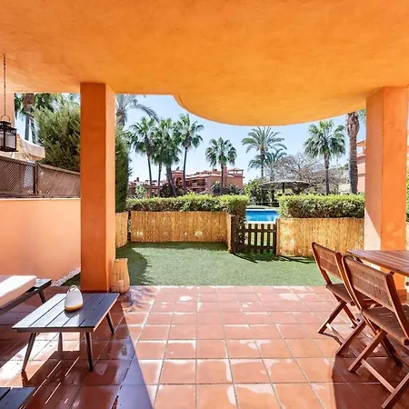 Apartamento Apartmento En Con Acceso Directo A La Piscina! Marbella