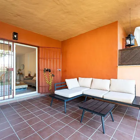 Bajo Con Acceso Directo Desde La Terraza A La Piscina Y Parking Privado En La Reserva De By Sunny Residences *
