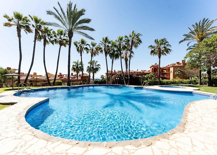 Apartmento En Con Acceso Directo A La Piscina! * ماربيا