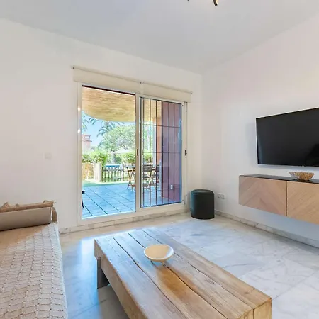 Apartment Apartmento En Con Acceso Directo A La Piscina!