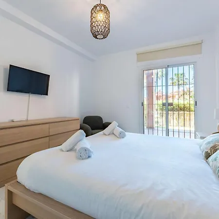 Διαμέρισμα Apartmento En Con Acceso Directo A La Piscina! Μαρμπέλλα